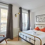 Residence Center Of Paris Le Marais By Studio Prestige