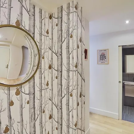 Center Of Le Marais By Prestige Parigi
